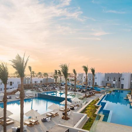 Sunrise Tucana Resort Grand Select Hurghada Exterior foto View of the resort
