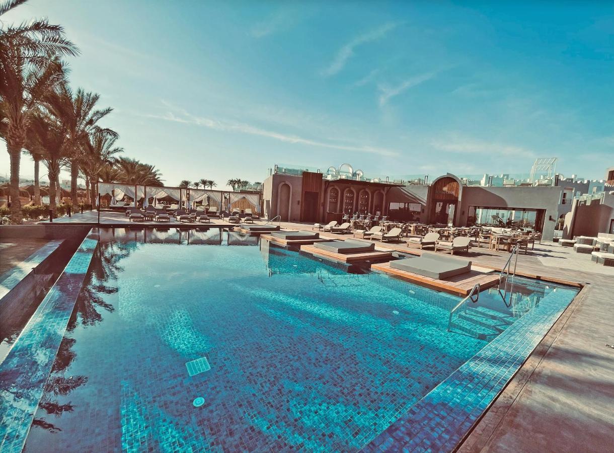Sunrise Tucana Resort Grand Select Hurghada Exterior foto The swimming pool at the hotel